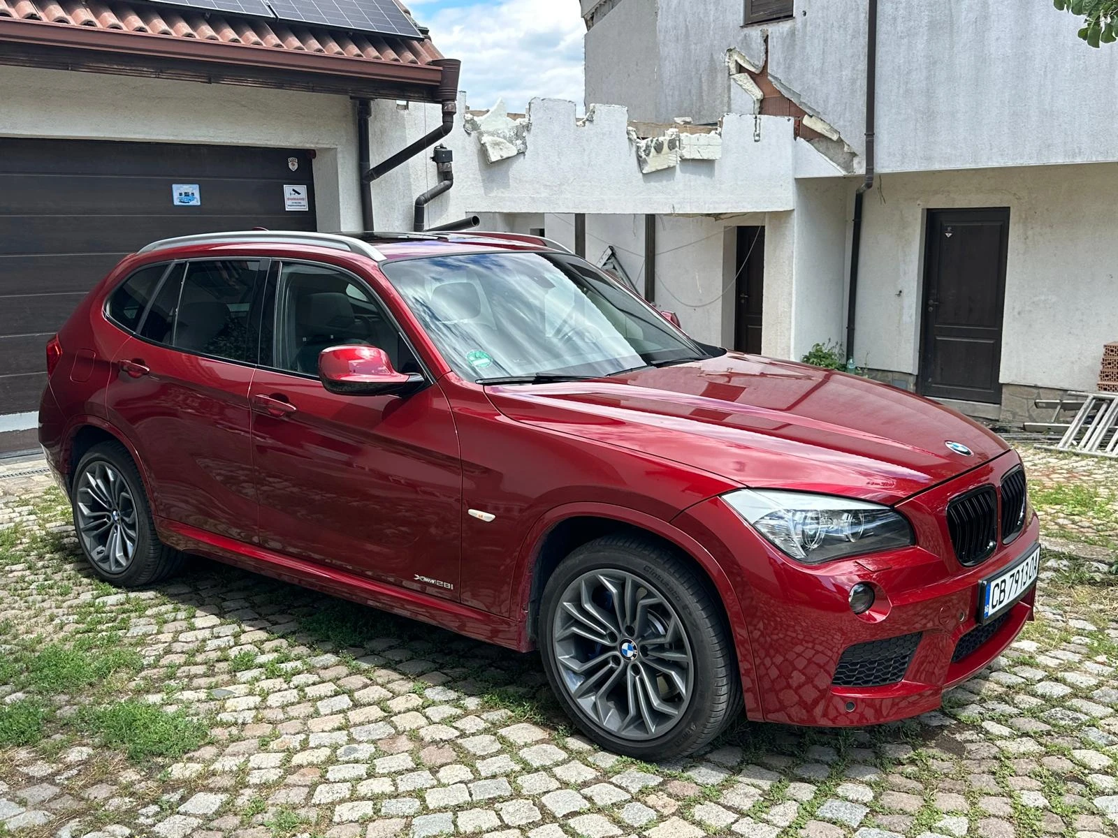 BMW X1 30i